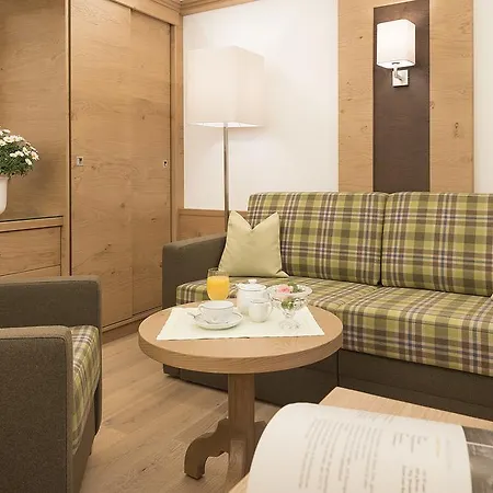 Hotel Romantikhotel Gersberg Alm 4*