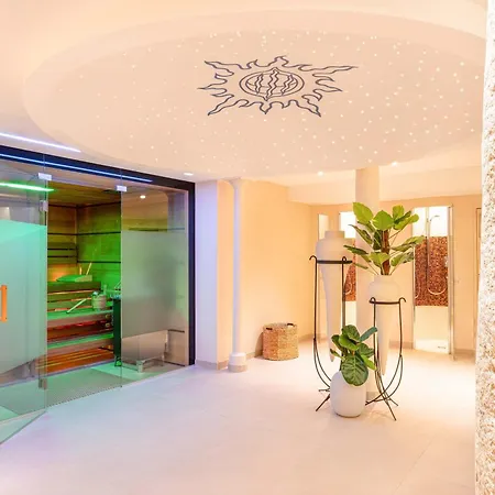 Romantik Gersberg Alm Ueber Mit Outdoorpool 4*